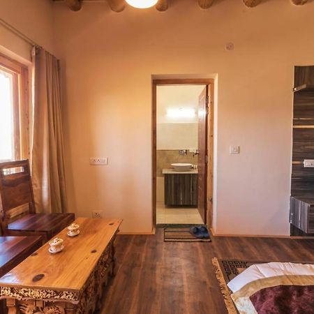 Hotel Sindhu Лех Экстерьер фото